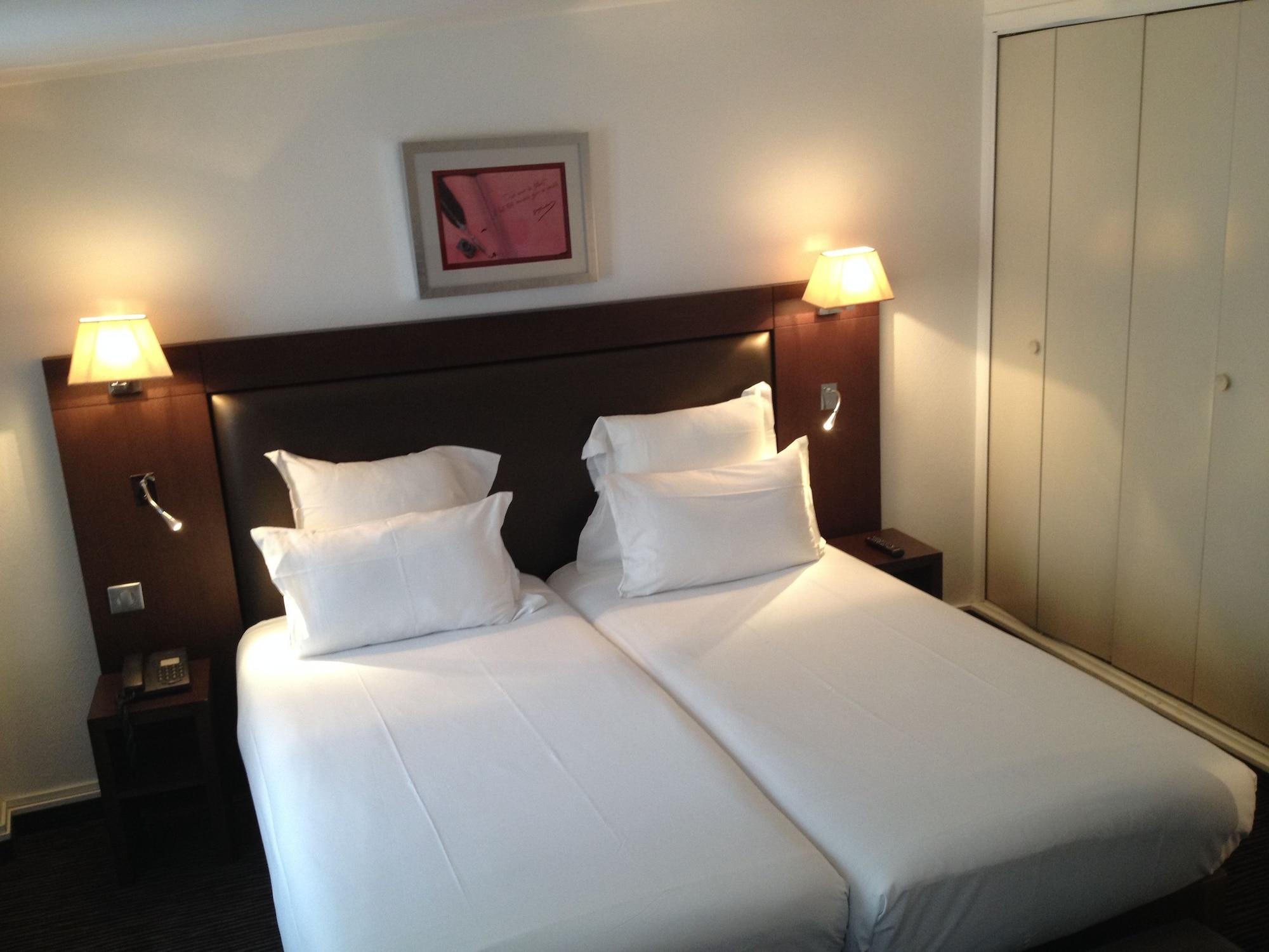 Hotel Elysees Flaubert Paris Ngoại thất bức ảnh